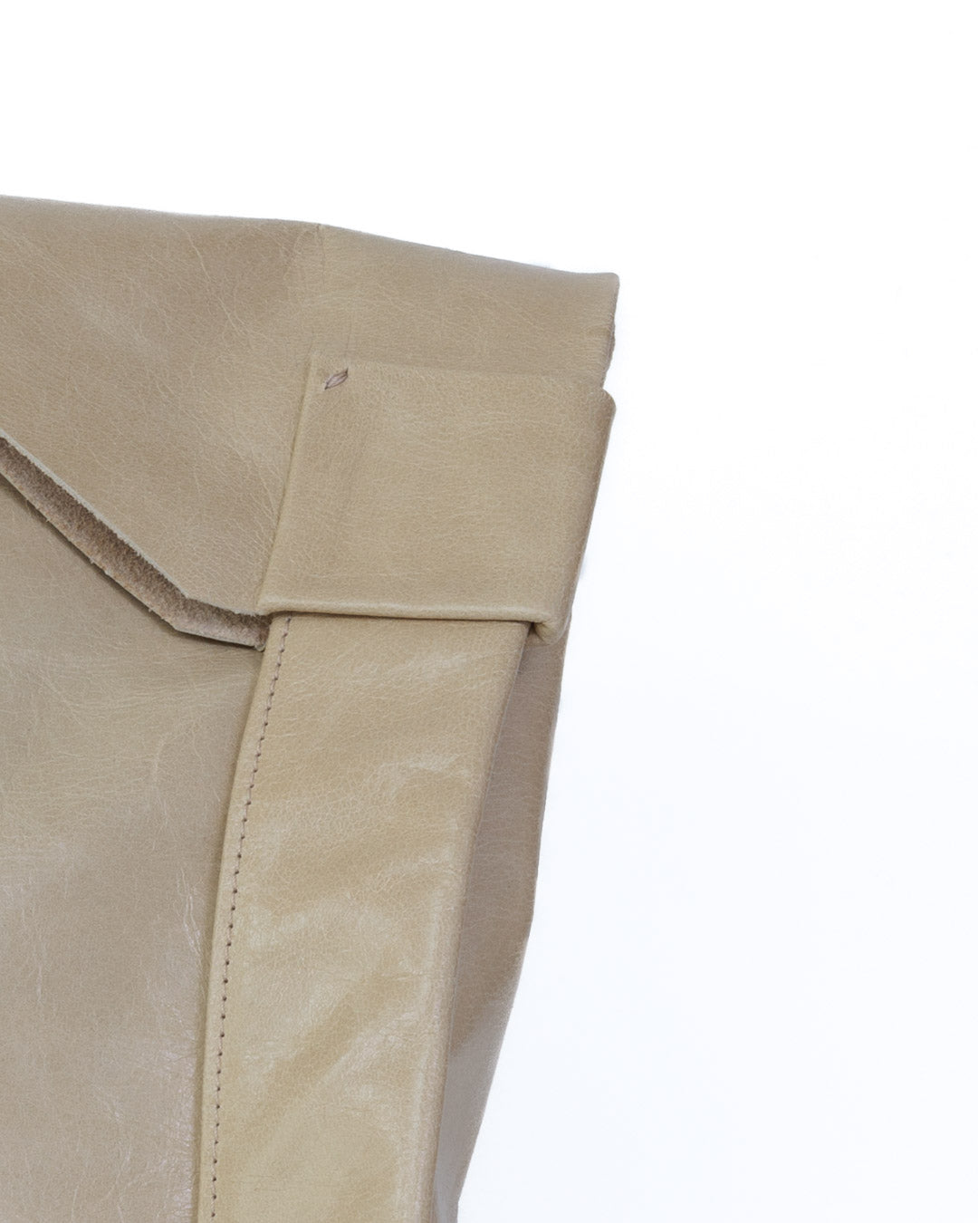 Large Leather Tote Bag in Beige Detail View